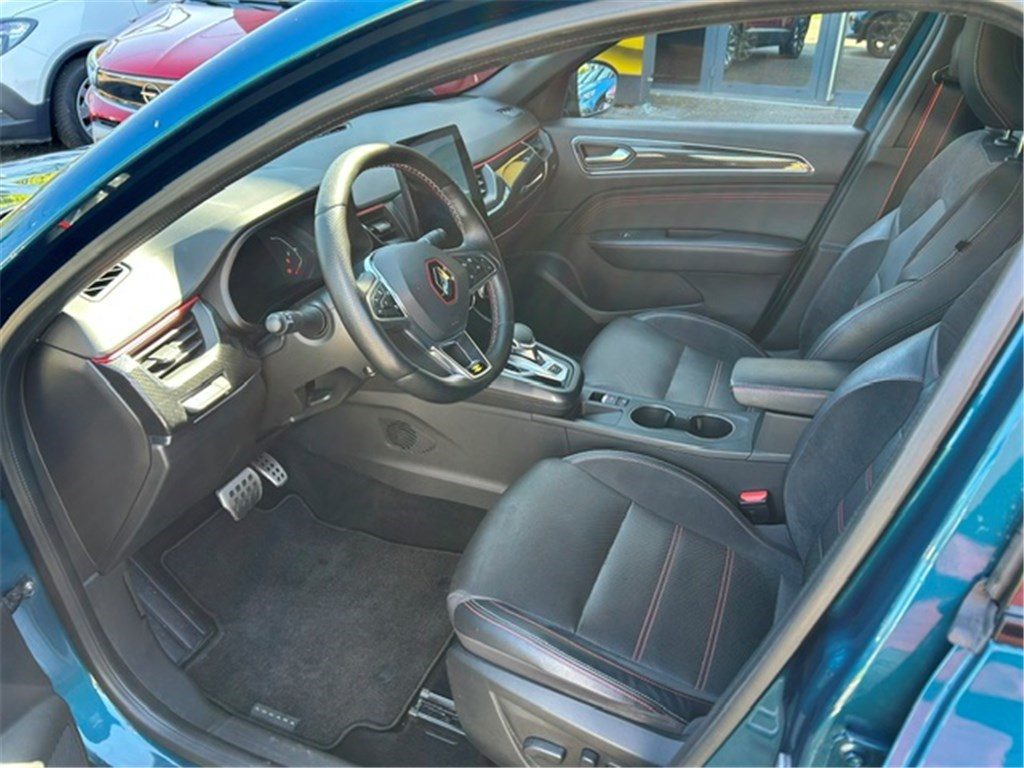 Renault Arkana E-TECH 145 R.S. Line, photo 10