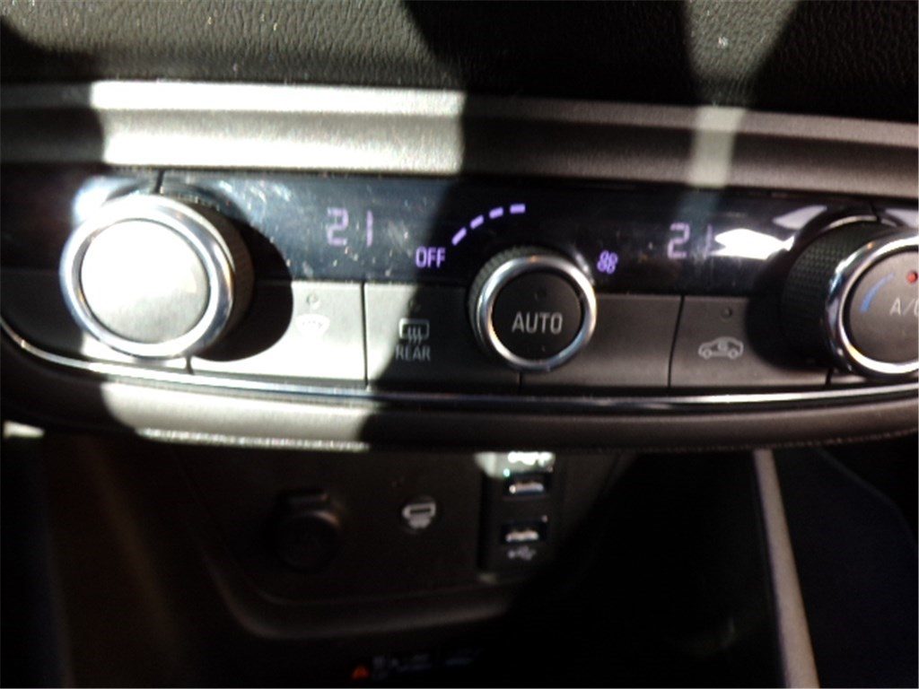 Opel Crossland X BUSINESS 1.5 D 120 CH BVA6 Elegance, photo 14