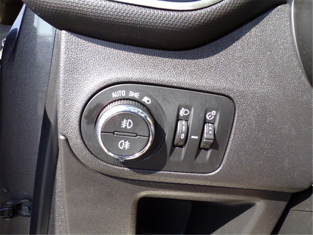 Opel Crossland X 1.2 TURBO 110 CH Elegance, photo 13