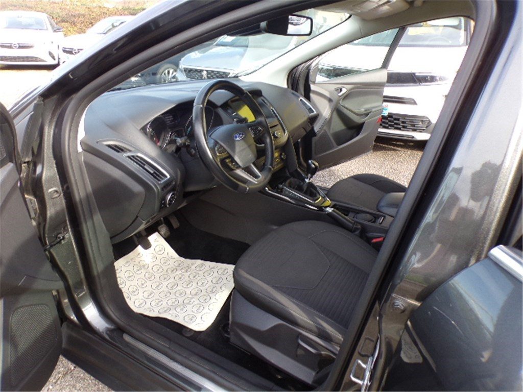 Ford Focus IV SW 1.0 ECOBOOST 125 S&S Titanium, photo 7