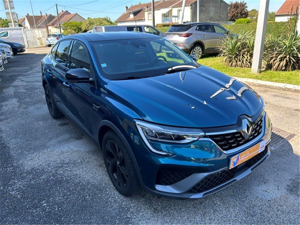 Renault Arkana E-TECH 145 R.S. Line, photo 7